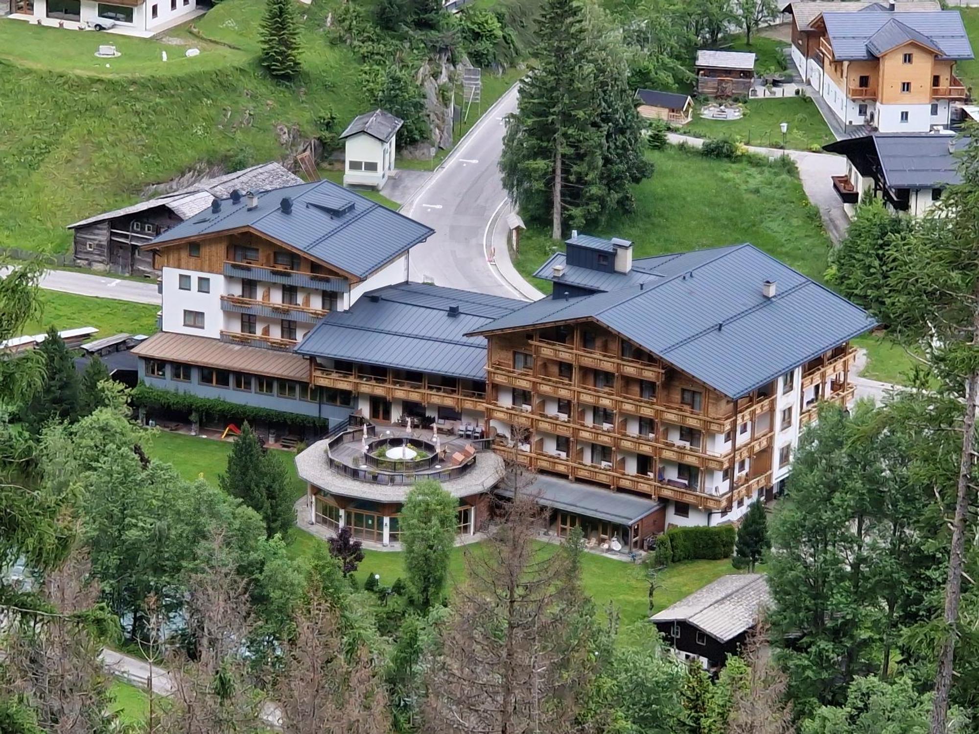 Hotel Kaerntnerhof Heiligenblut Eksteriør bilde